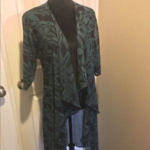 LuLaRoe Shirley